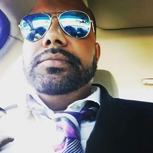 Meet your Posher, Mitchell